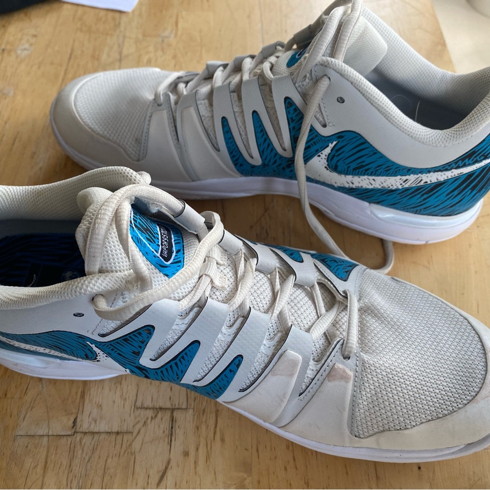 Nike Tennis Shoes Zoom Vapor 9.5 Tour Size 11